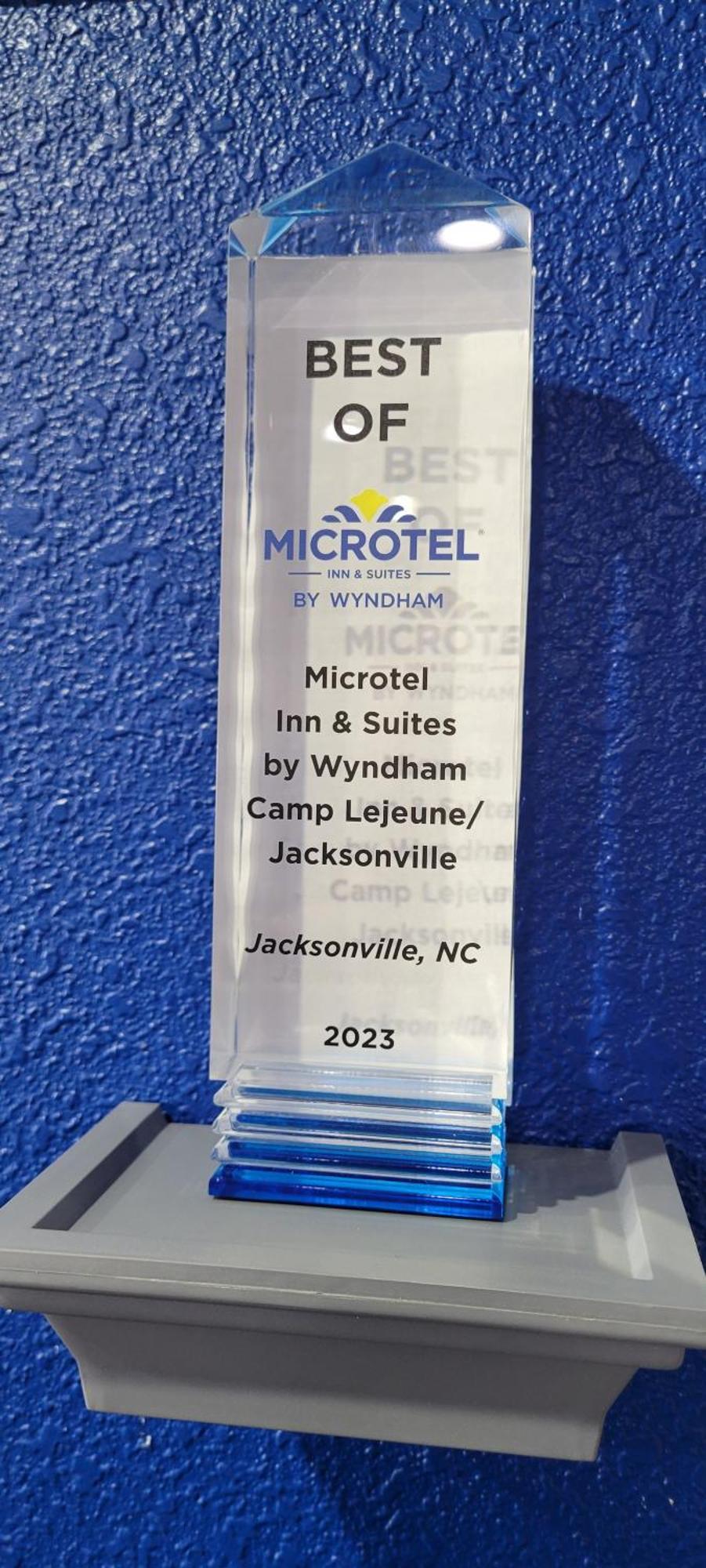 Microtel Inn & Suites By Wyndham Camp Lejeune/Jacksonville Esterno foto